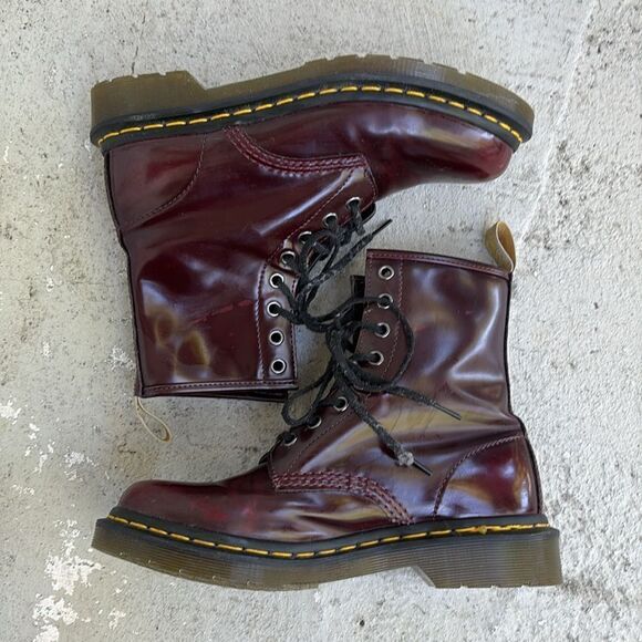 Dr Martens lace ups - Picture 3 of 10